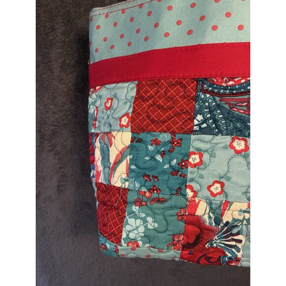 Donna Sharp "Abilene" Quilted Patchwork Look Shoulder TOTE - Picture 3 of 8